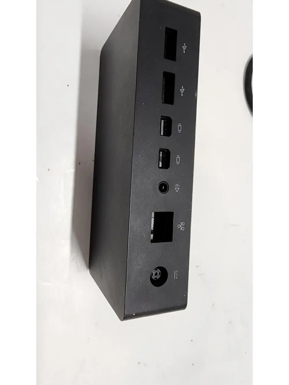 EUC Microsoft 1661 Docking Station for Surface Pro 3 & 4 Model - Black